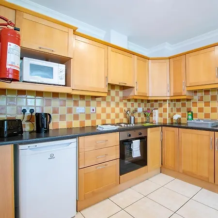 Appartement 4-bedroom For 6 Guests *